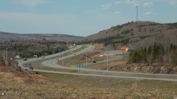 Nova Scotia MLA launches legal challenge against Cobequid Pass tolls